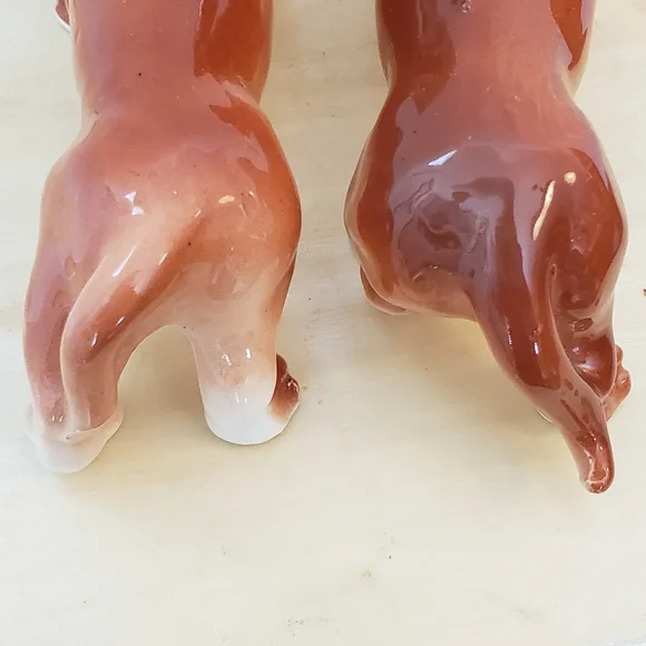 Vintage Dachshund Salt & Pepper Shakers - Picture 3 of 7